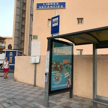 Fuengirola Apartment شقة