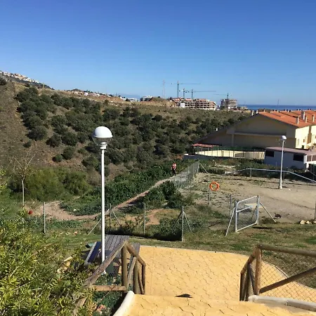 Fuengirola Apartment Фуенхірола