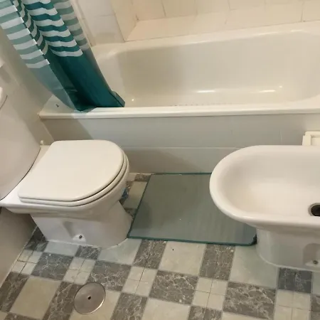 Fuengirola Apartment شقة فوينخيرولا