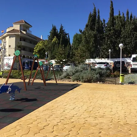 Fuengirola Apartment 公寓