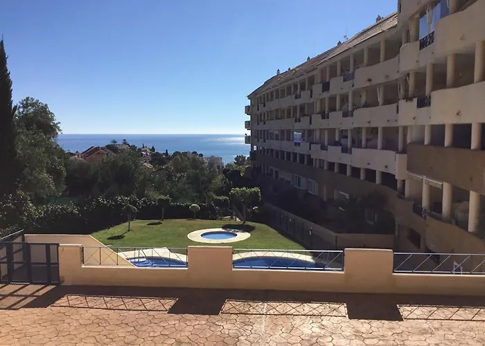 Fuengirola Apartment Апартаменти Фуенхірола