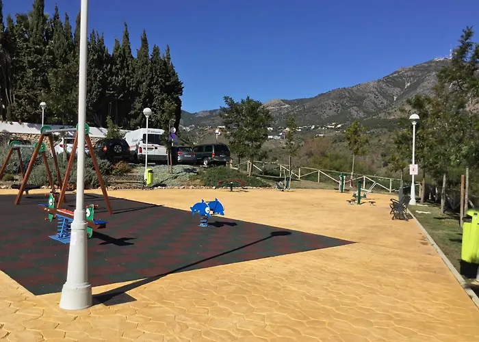 Апартаменти Fuengirola Apartment